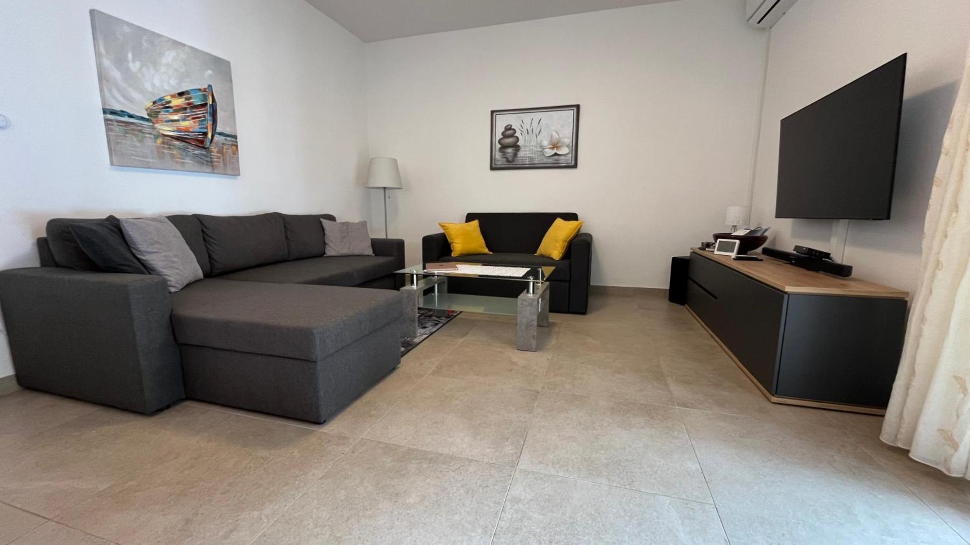 Sidus Maris, Spacious Seaside Apartment With Free Parking Martinšćica Extérieur photo